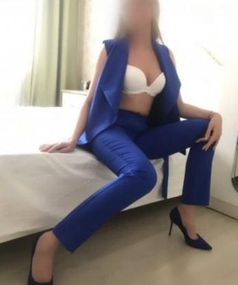 Эксперт по удовольствию и страсти! Приглашаю порядочного мужчину в гости для разнообразных интимных утех. Все по взаимному согласию. Я создам атмосферу уюта и страсти. Звони, не пожалеешь! 6057, 25 лет